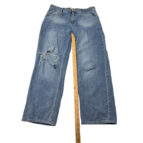 Rollas Classic Loose Fit Ripped Boyfriend Jeans - Picture 10 of 13